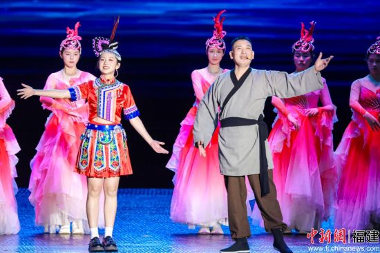 ͼΪԭ̬龳ݡɽ衷Фݼ 