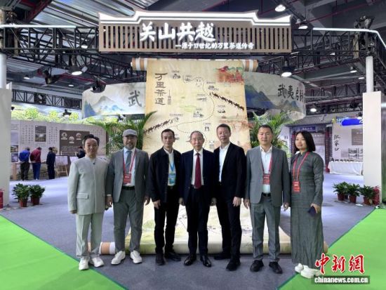 ͼΪĻЭִл᳤()αչںӰܷ߹ͼ