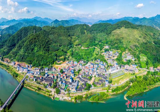 ������ɽ���ò