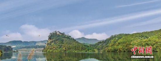 ͼΪ�����س��ڴ����ɽ��ˮ�����ı���