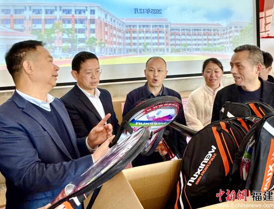 ���������ϱ����������ˣ�ׯ�֣���ǰ����3��Ԫ��ѧϰ��Ʒ�͵���Ϫ��ѧ���ĳ��С����Ľ� ��