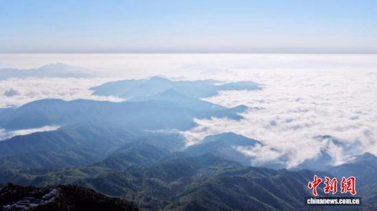 1��3�գ�������ƽ˳���ر�ɽ�羰��ʤ��������ӿ��ɽ����ڡ��˪�����������续��(���˻�����)���������� ������ ��