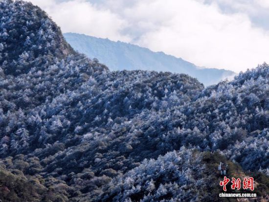 1��3�գ�������ƽ˳���ر�ɽ�羰��ʤ��������ӿ��ɽ����ڡ��˪�����������续��(���˻�����)���������� ������ ��