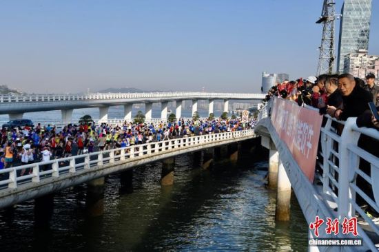 ͼΪ������������Ϊѡ�ּ������������������ ������ ��