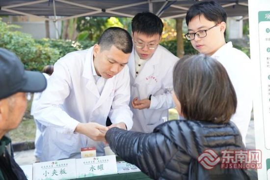 ר���ֳ������������ҽԺ��ͼ��