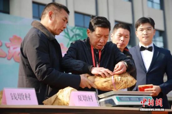 �����������ء�˳������ý�����Ĺ�ͼ