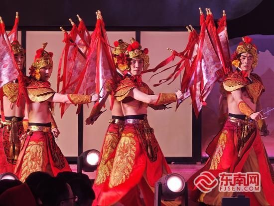 ����赸��˫�����衷����������ϰ���� ��־�� ��