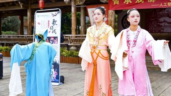 �˻����衱���ݸ���Ϸ