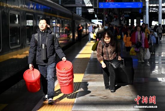 2��9�գ����ݻ�վվ̨��׼���˳����ÿ͡���������� ���� ��