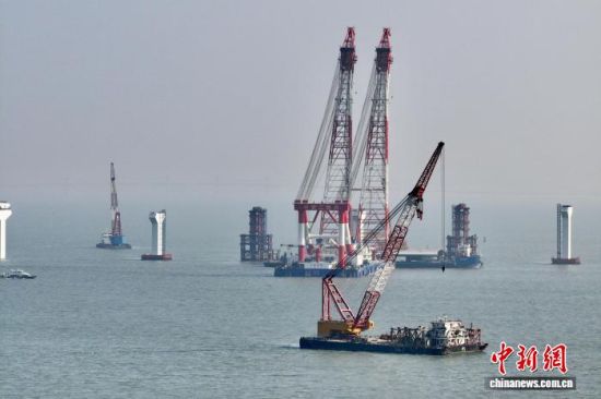 2��3�գ��ý����(���Ŷ�)�����Ȳ��ƽ���(���˻���Ƭ)��������� ������ ��