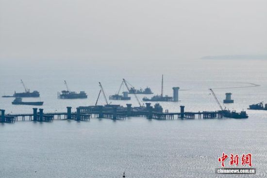 2��3�գ��ý����(���Ŷ�)�����Ȳ��ƽ���(���˻���Ƭ)��������� ������ ��