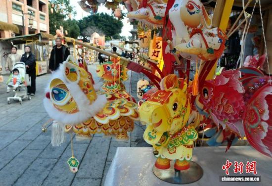 2��10�գ������ڸ�����������ʷ�Ļ������ι����档��������� �ű� ��