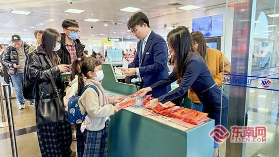 �ÿ��ջ�ӡ������Ԫ�صĺ��������ǩ���ú���ͼ��