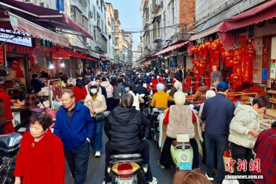 ͼΪ�м��˳�ӿ������������� ������ �� 