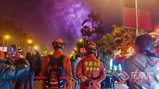 ����Ա������¶���ִ��(��Ԭ�� ��)