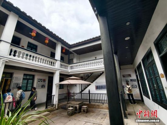 2��23�գ��ο��ڡ��ѩɽ�����ڲιۡ���������� �ű� ��