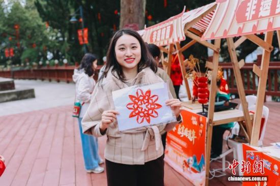 ͼΪ�ο�չʾ��ֽ��Ʒ�����ŷ� ��