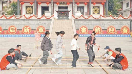 ���׻�ܻ�ӭ