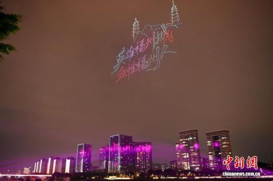 ͼΪ���˻�������Ӣ�۸��ݳǣ�Ѫ�Ը����ˡ���������������� ������ ��