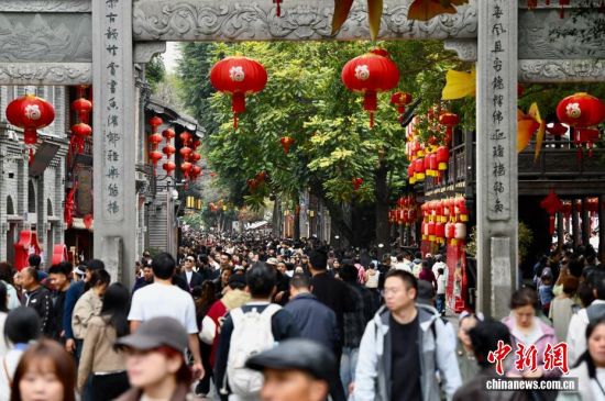 2��23�գ����ڼ������һ�죬���������Ϻ���˳�ӿ������������� ������ ��