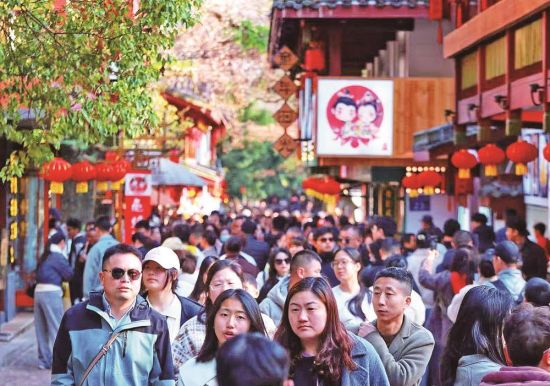 ���ڼ��ڣ����Ĺ�����������֯�� ���� ��