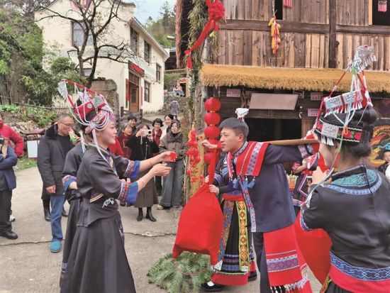 �͵ش�����Ļ�����ʽ�ݳ��ֳ�