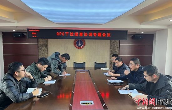 ����ͼΪGPS�����Ų�Э��ר����ֳ������������ߵ������ ��ͼ