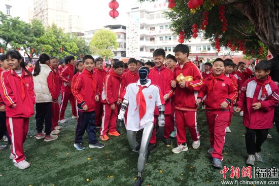 �����������˷ܵ�������˻������ú����Ŀ��̽���ſƼ���������Ϊ��ѧ��ע���������ڴ���������Ϻ�����ý������ ��ͼ