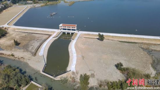 ������ɽ����̶��˫����������ˮ��������Ŀһ�ڹ���