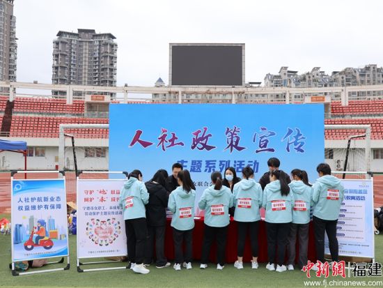 ������ֳ���Ҷï ��