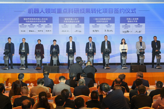 �����������ص���гɹ�ת����ĿǩԼ��Ф���� ��