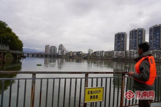 ң�ش������ߺ�ADCP���� ������/��