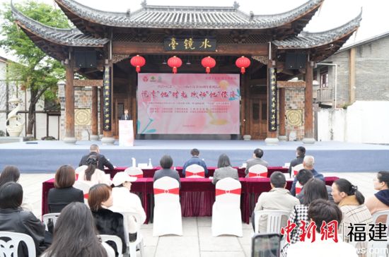 ͼΪ��ֳ���ɳ������ý�����Ĺ�ͼ