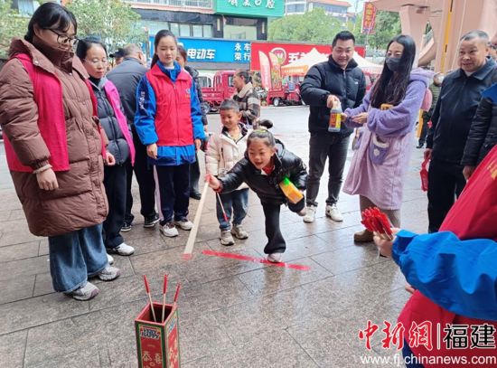 ͼΪ��ů�ĺ��� ����ͬ�С��´�����ڻ�ֳ�������Ƽ��