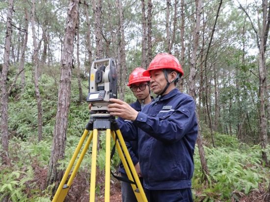 ʩ����Ա�����ӱ����������������ࣩ���̽����ֳ�����