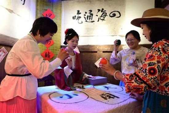 ����Ů������Ů����•�����ؾ��������ο�̽����ͼƬ��Դ����������֡�