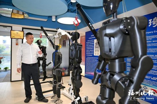 �ܲ�λ�ڹ�¥��һ����ҵ�з������λ����ˡ�