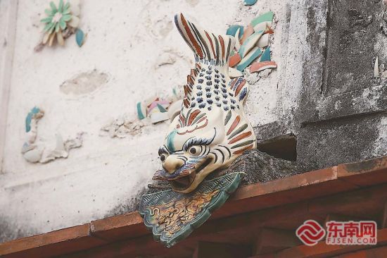 ���͸���ĵ�ˮ��