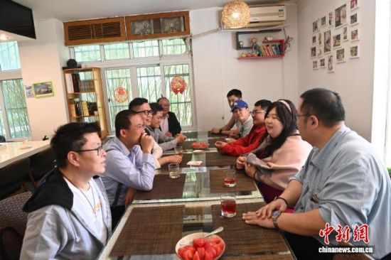 ͼΪ������(�Ҷ�)��������Ϸ��ԡ����������� ��ѩ�� ��