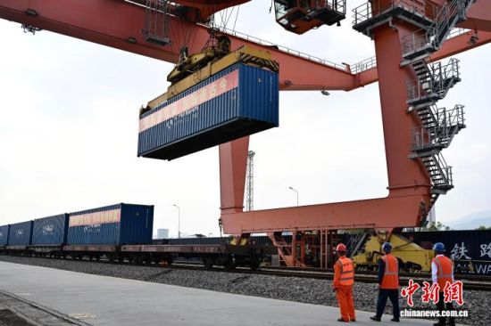 3��24�գ����Ź��������۴����ŷ���г��ڵĻ�������װ���С���������� �ű� ��