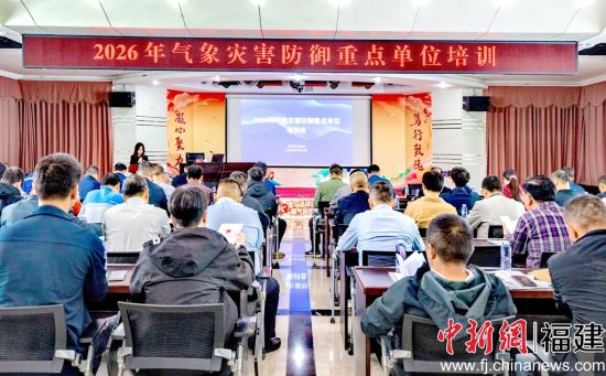 ͼΪ��ѵ���ֳ�������������� ��ͼ