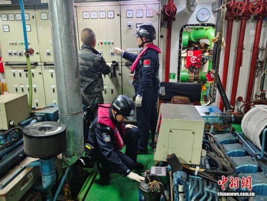 3��27�գ����³��뾳�߷����վ������������������ĸ��������й������ả96���ֿ�չ��ȫ��顣������ ��