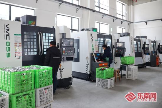 ��ƽ�Ϻ��е���޹�˾����һ��&nbsp; ���������� ֣���� ��