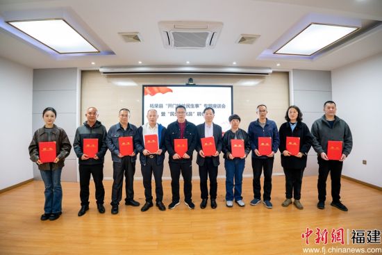 �����������۲�Ա��Ƹ����ʽ��Ԭ�� ��