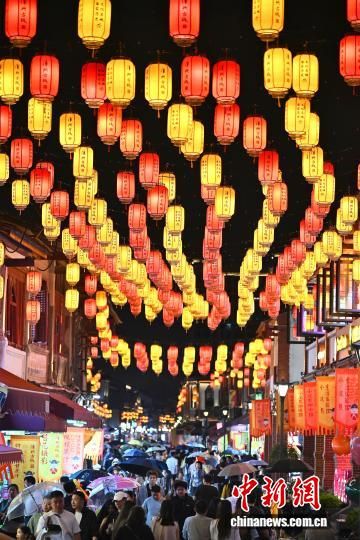 4��5�������������ڣ�λ�ڸ���ʡ������ܼ���������ݹų�����ͷ�ܶ������������ �ű� ��