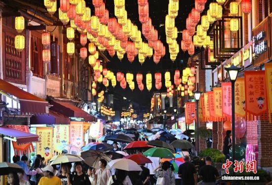 4��5�������������ڣ�λ�ڸ���ʡ������ܼ���������ݹų�����ͷ�ܶ������������ �ű� ��