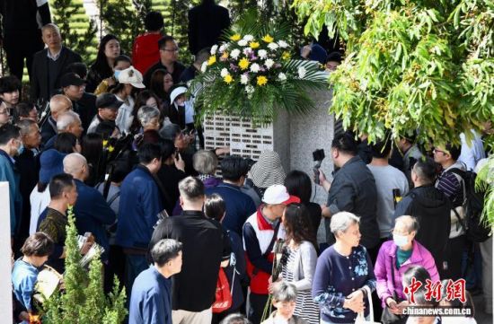 4��2�գ��������ݣ������ڼ����Ѱ��������������پ����ߵ����֡���������� ������ ��