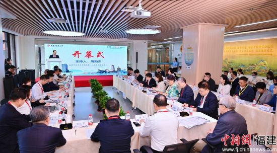 ����ͼΪ��̳��Ļʽ�ֳ���������ҽҩ��ѧ�����ڶ�����ҽԺ��ͼ