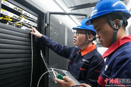 ������Ա�������ӻ�����