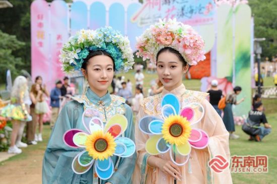 ��������������οʹ����գ����췽��ͼ��